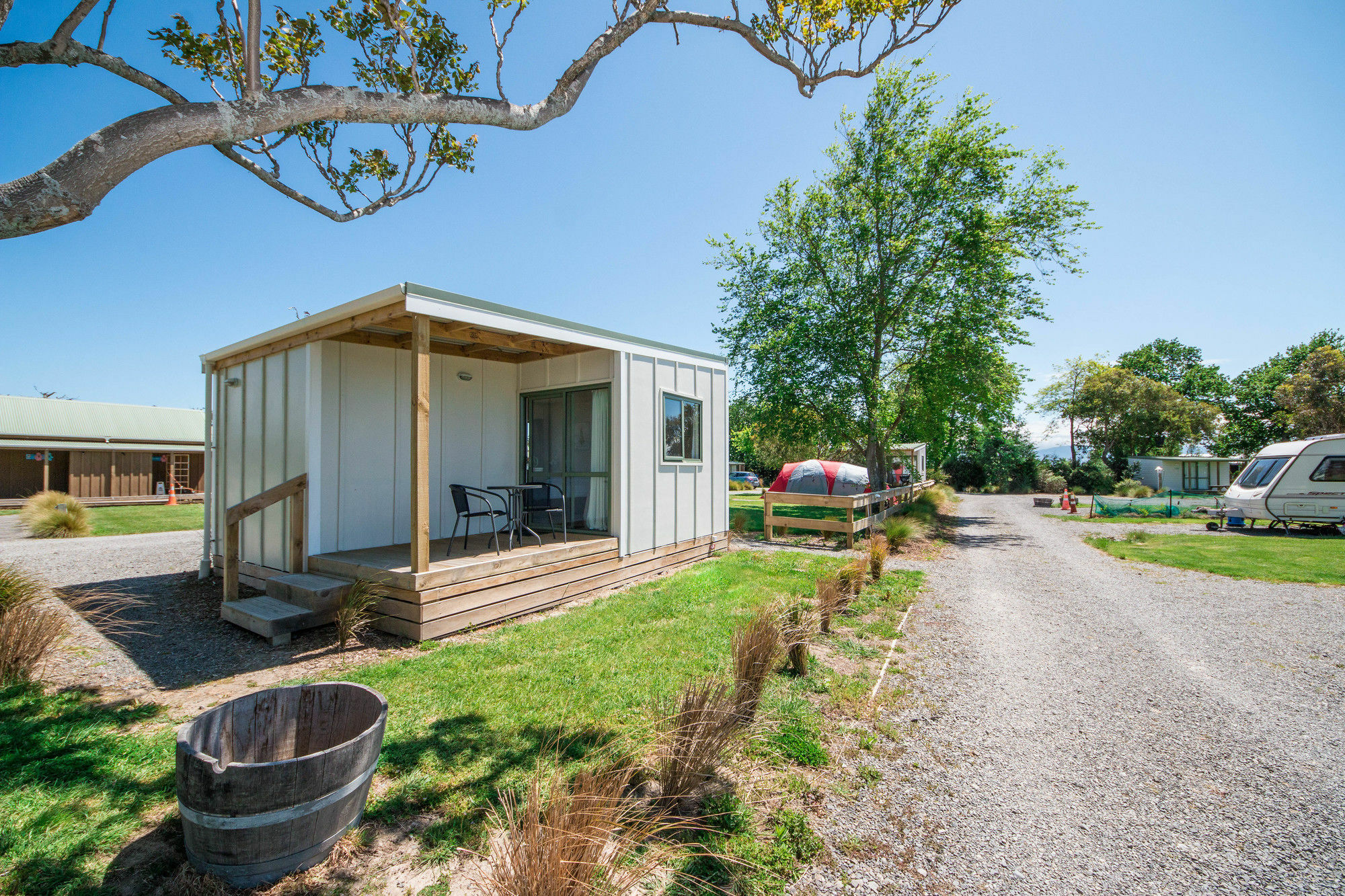 Martinborough Top 10 Holiday Park Екстериор снимка