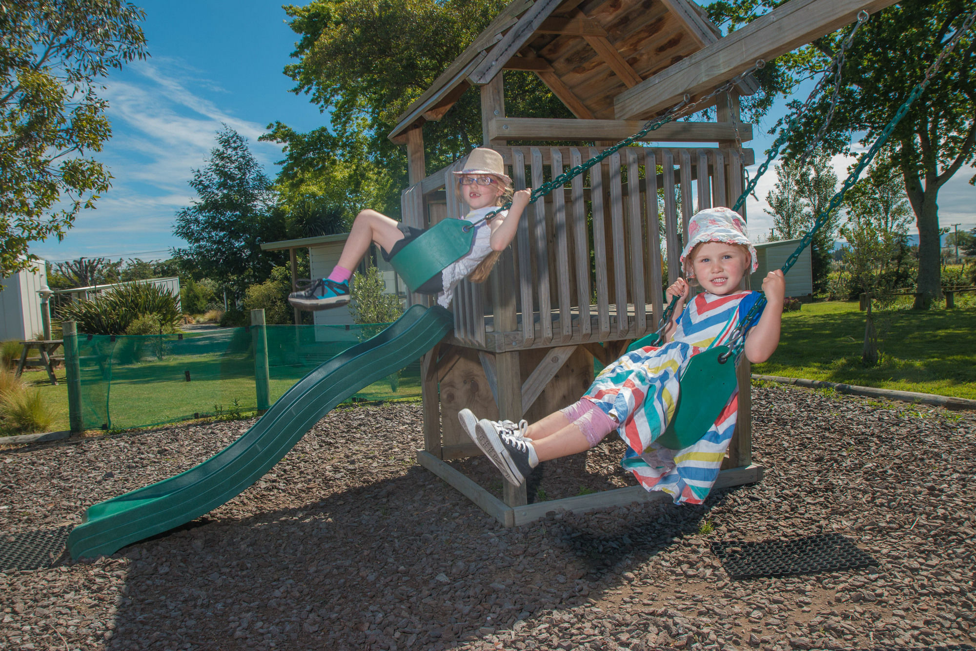 Martinborough Top 10 Holiday Park Екстериор снимка