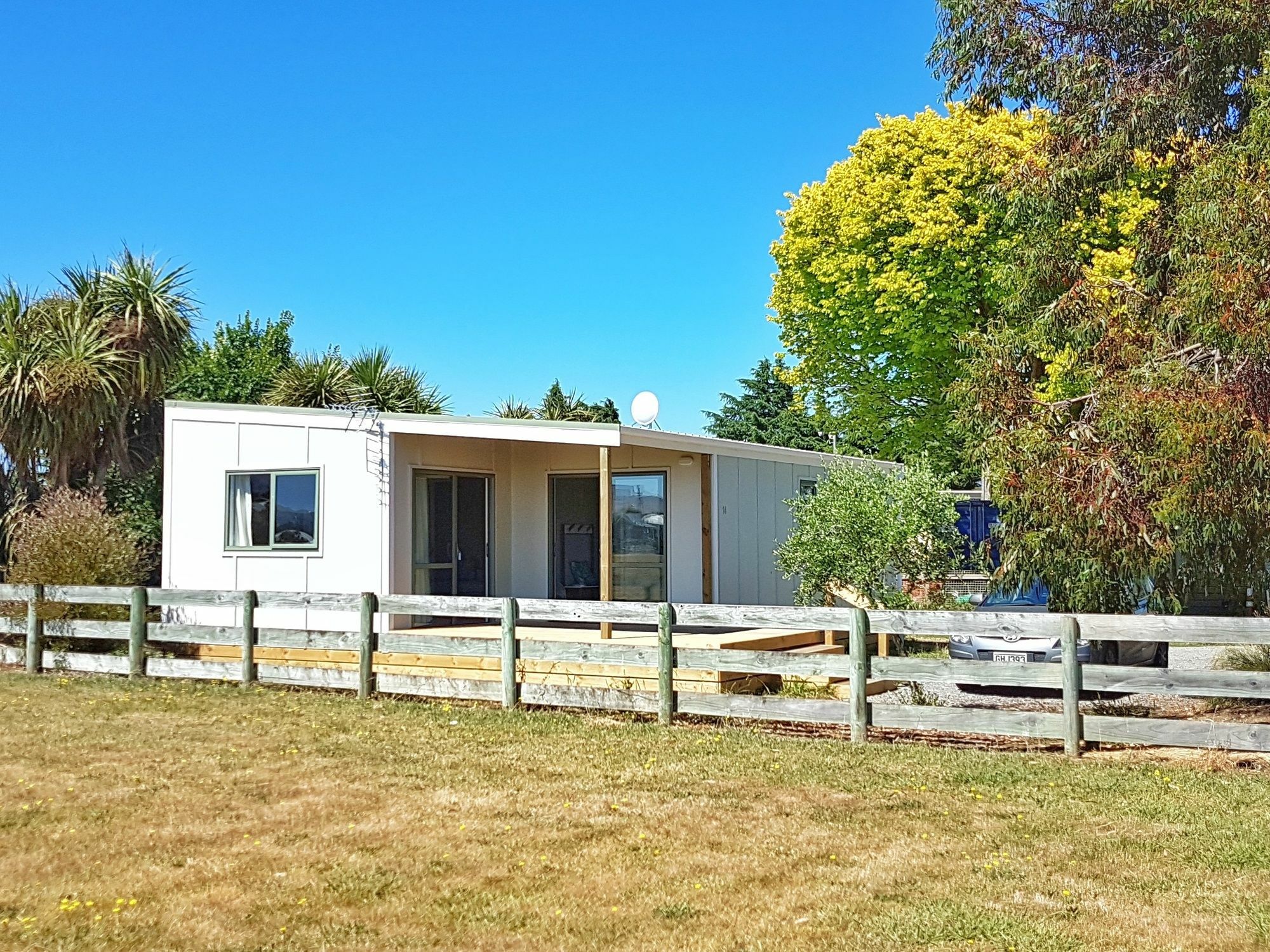 Martinborough Top 10 Holiday Park Екстериор снимка